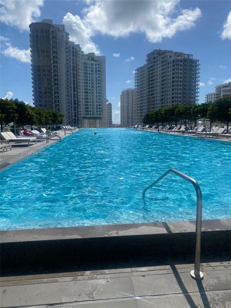 475 Brickell Ave, Unit 5508, Miami, FL 33131 Photo