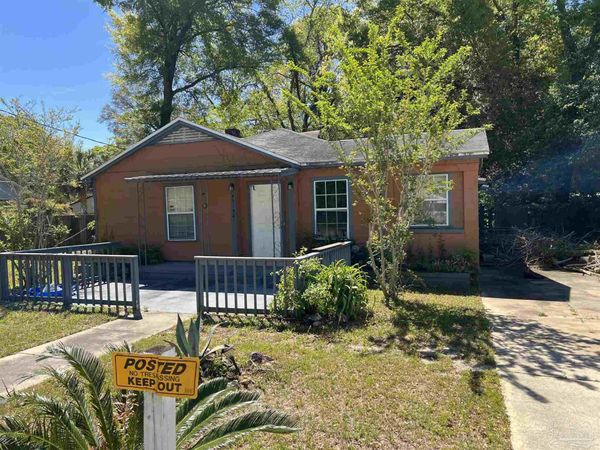 4919 W Jackson St, Pensacola, FL 32506