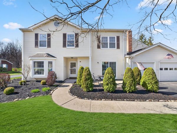 49 Candlestick Court , Warwick, NY 10990