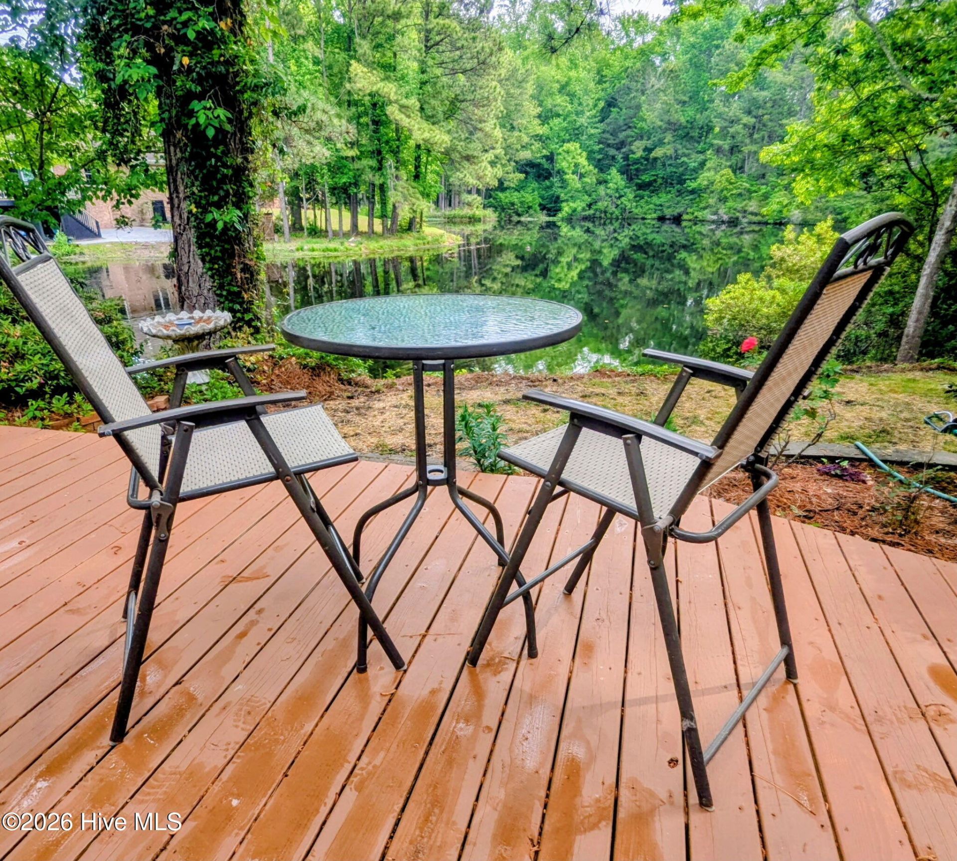 2490 Glen Drive Photo 16
