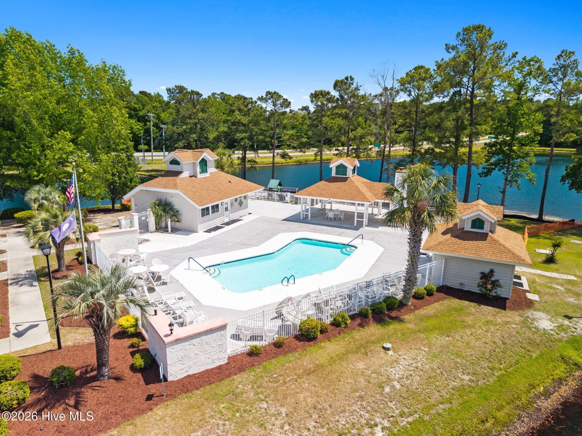 2490 Glen Drive Photo 60