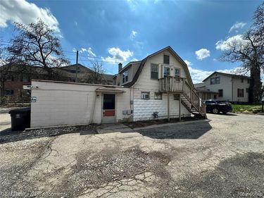 671 S. Main Street, Unit #1, Plymouth, MI 48170