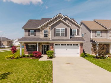 1045 Squirrel Nest Lane, Lexington, KY 40509