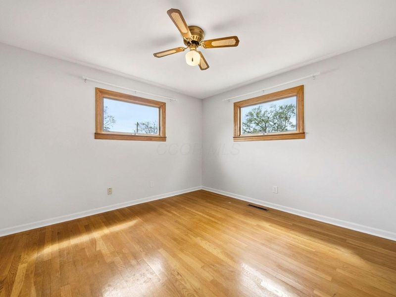 5315 Eisenhower Road, Columbus, OH 43229 Photo 15