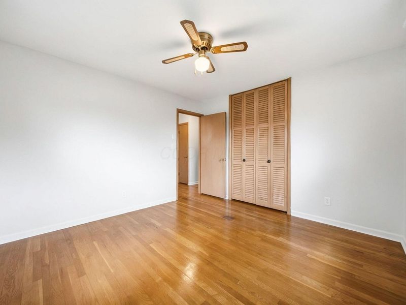 5315 Eisenhower Road, Columbus, OH 43229 Photo 17