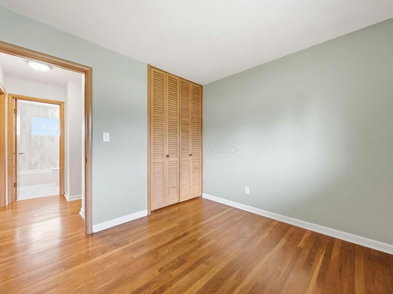 5315 Eisenhower Road, Columbus, OH 43229 Photo 26