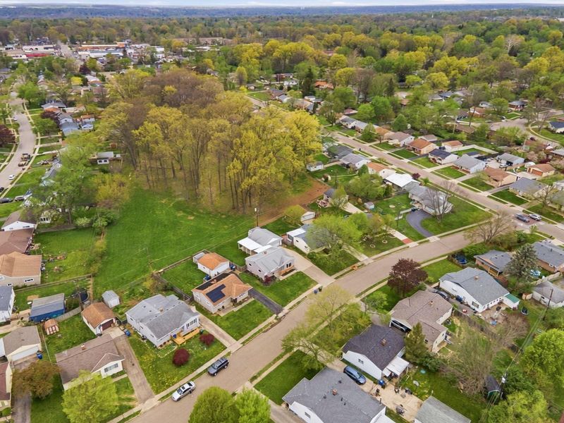 5315 Eisenhower Road, Columbus, OH 43229 Photo 48