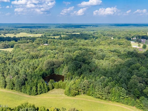 200 Hwy. 310 , Waterford, MS 38685