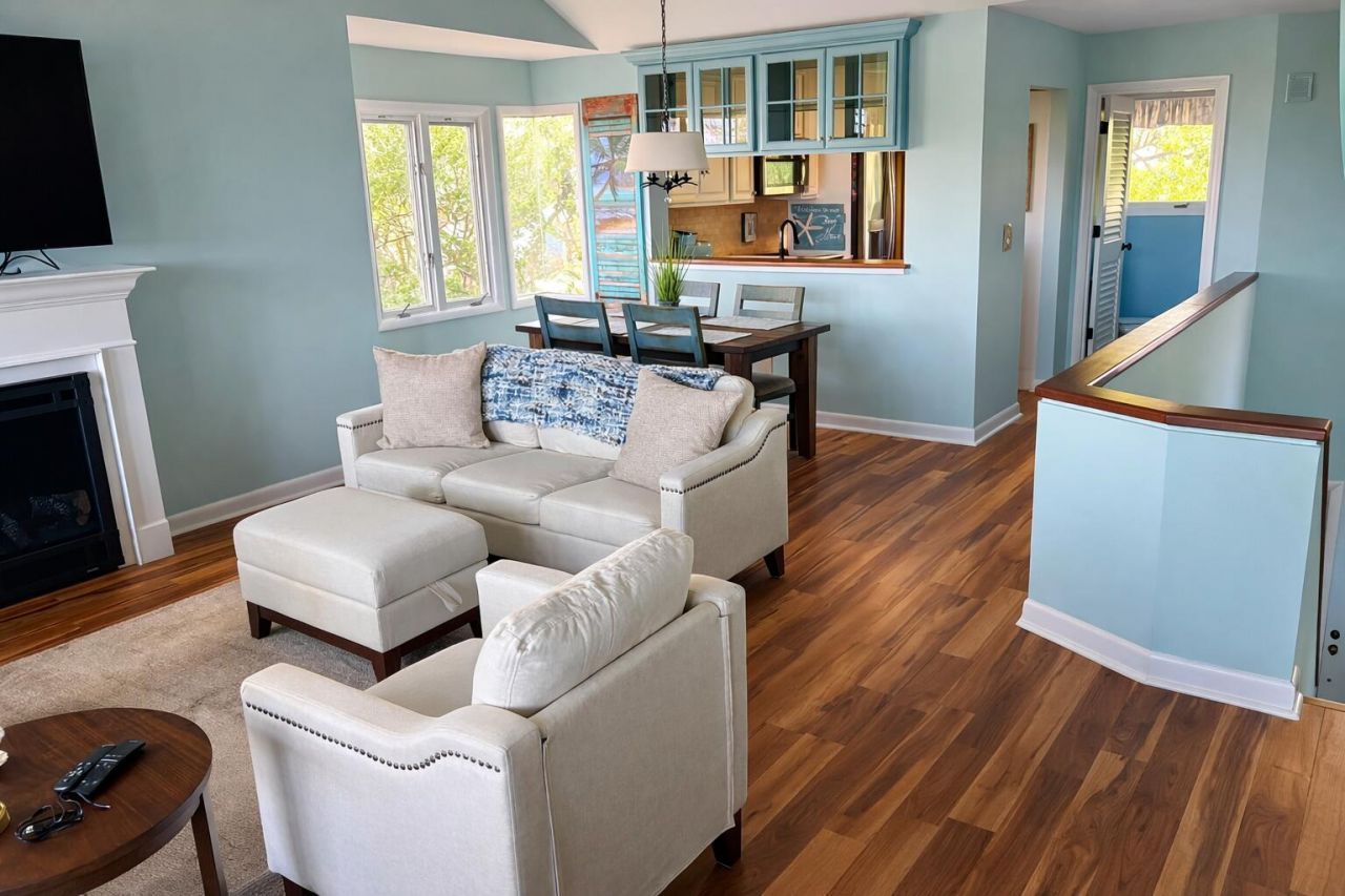 1214 Creek Watch Photo 13