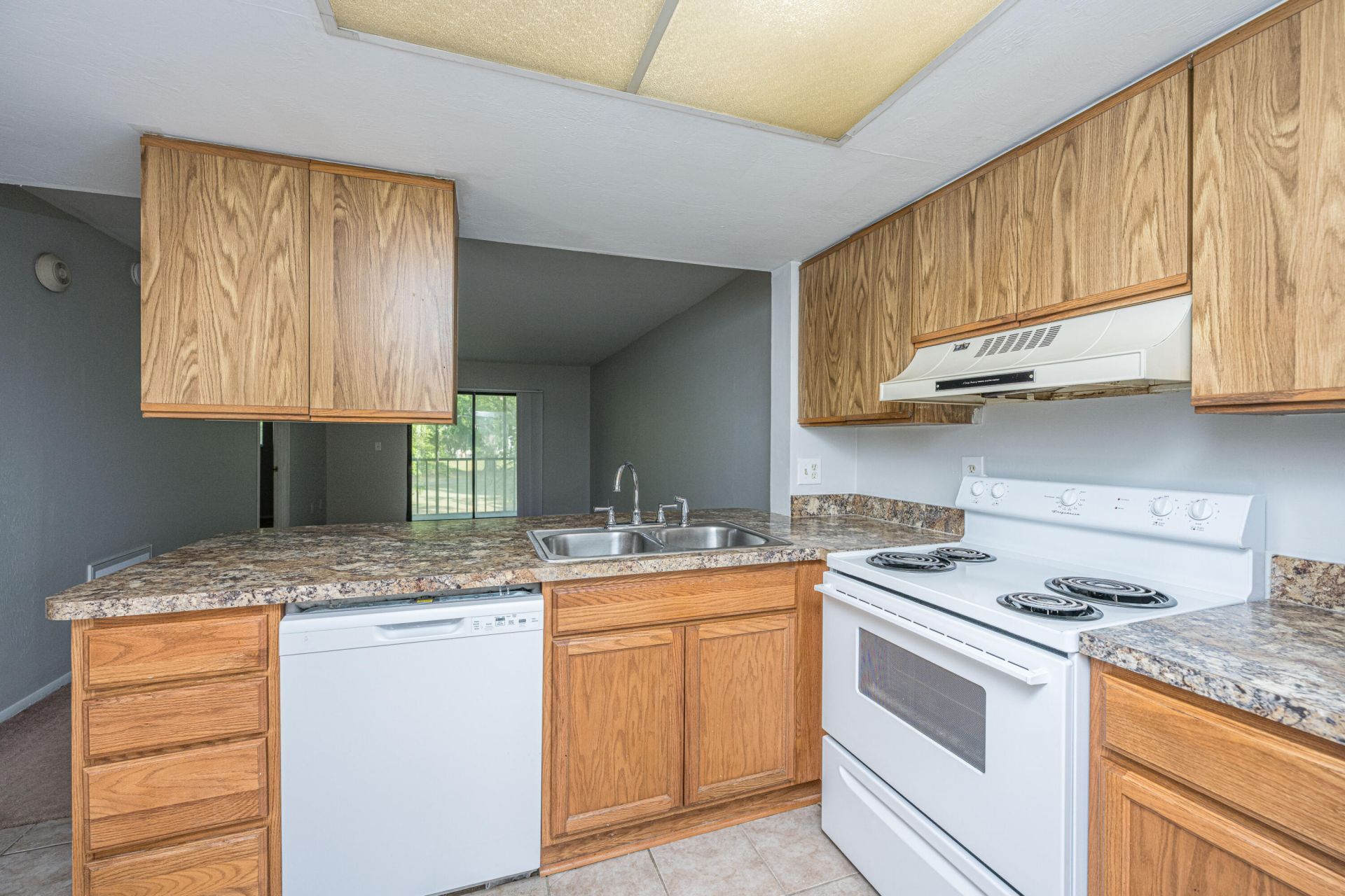 2935 Dove Haven Ct Court Photo 6