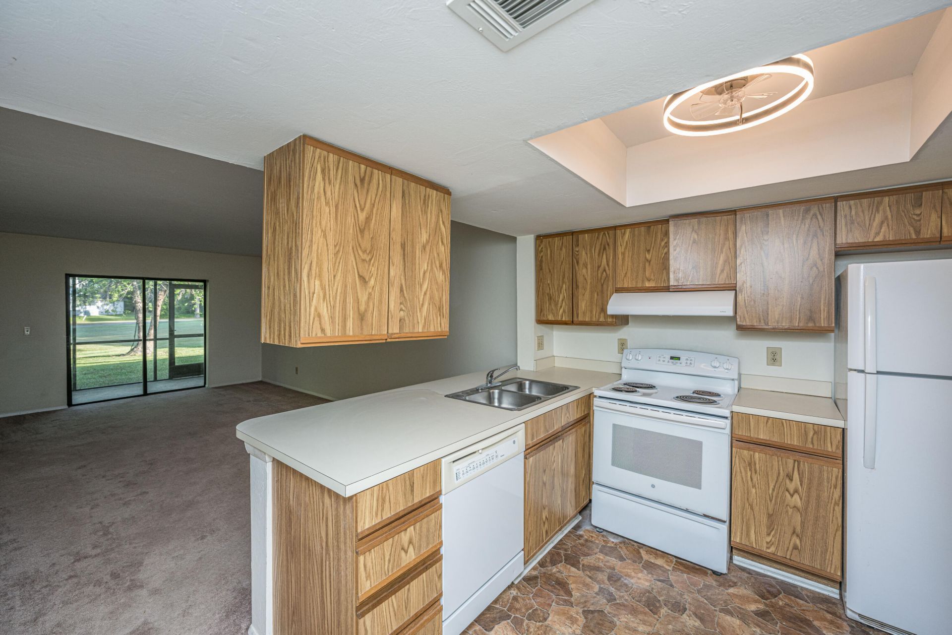 2935 Dove Haven Ct Court Photo 7