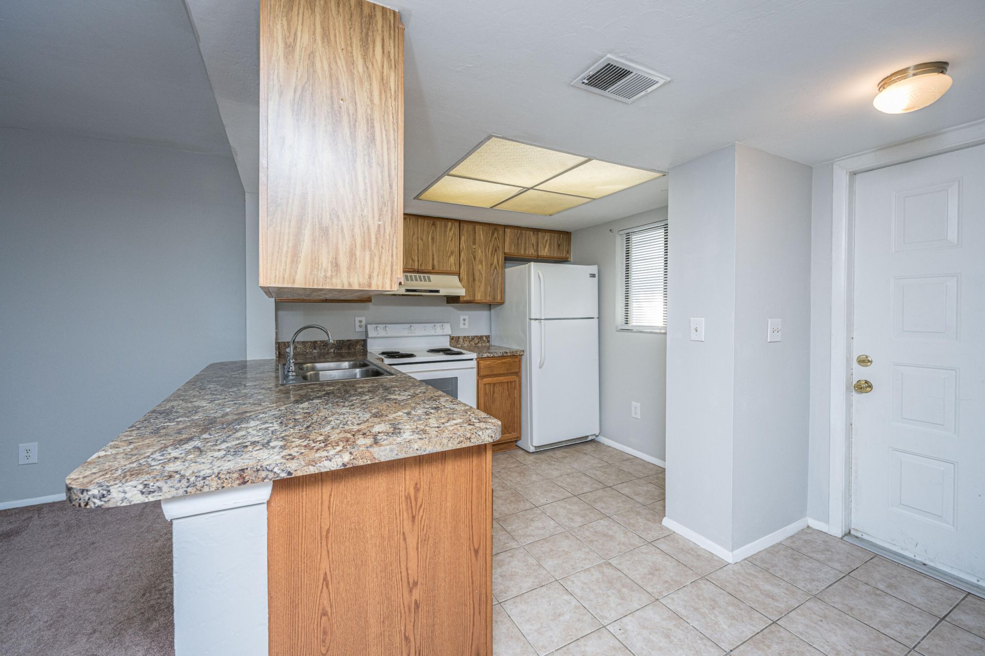 2935 Dove Haven Court Photo 4