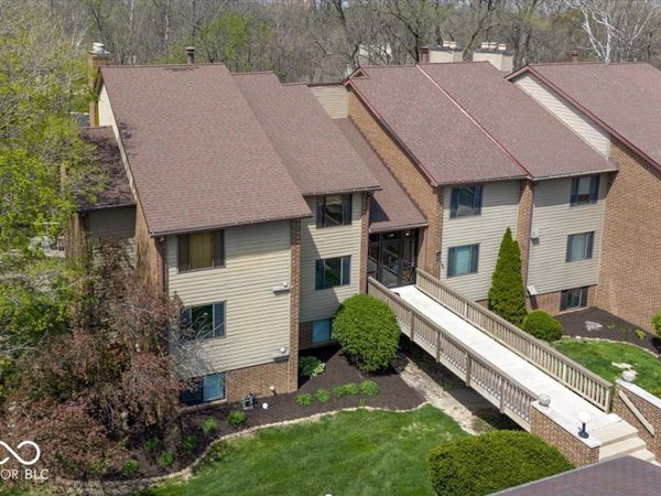 109 Knoll Court, Unit C, Noblesville, IN 46062