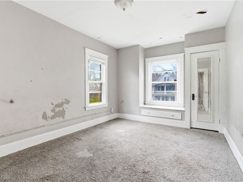 9609 Yale Avenue , Cleveland, OH 44108 Photo 13