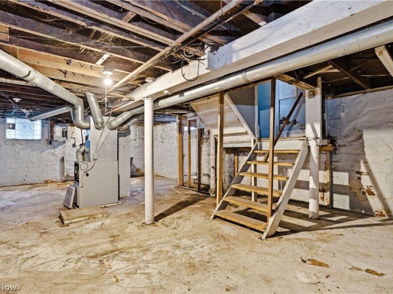 9609 Yale Avenue , Cleveland, OH 44108 Photo 20