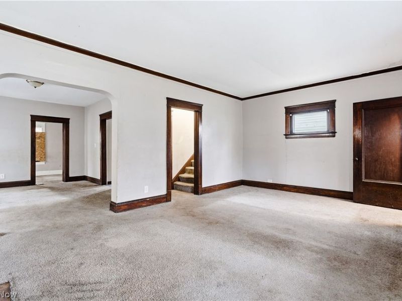 9609 Yale Avenue , Cleveland, OH 44108 Photo 6