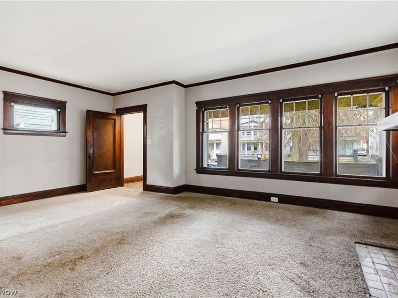 9609 Yale Avenue , Cleveland, OH 44108 Photo 7