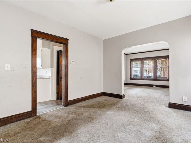 9609 Yale Avenue , Cleveland, OH 44108 Photo 8