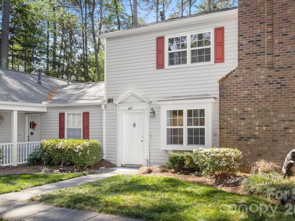 8517 Castle Pine Court , Charlotte, NC 28226