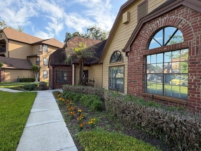 355 Lakepointe Drive , Unit 304, Altamonte Springs, FL 32701 Photo