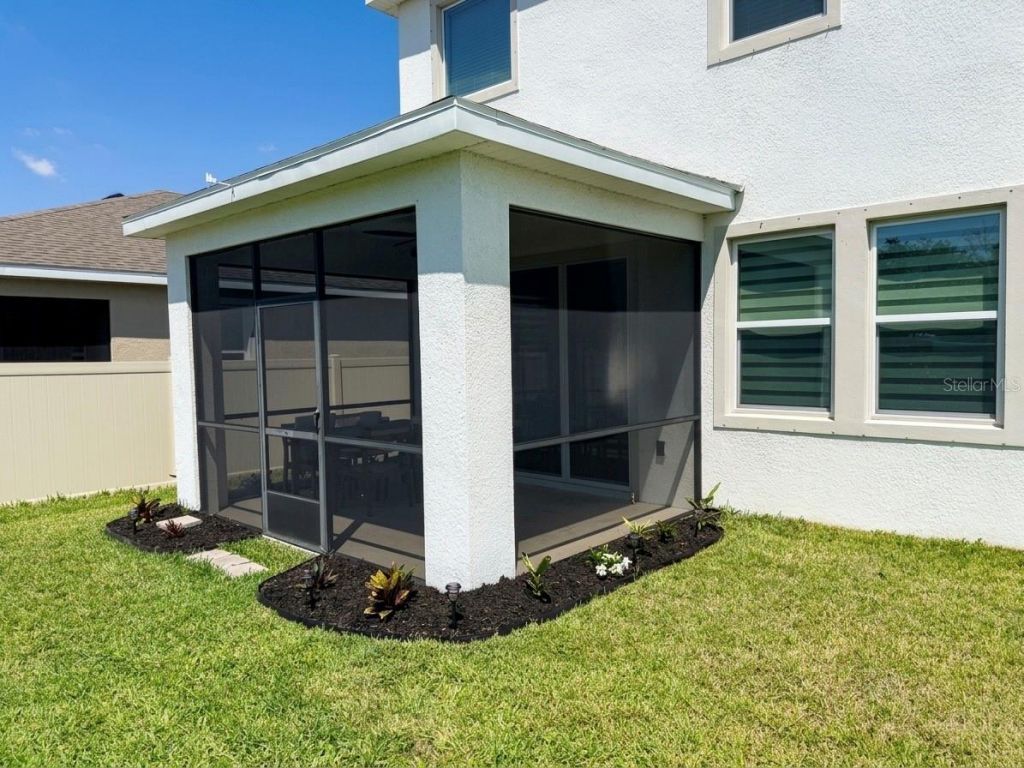 16910 Oval Rum Drive, Wimauma, FL 33598 Photo