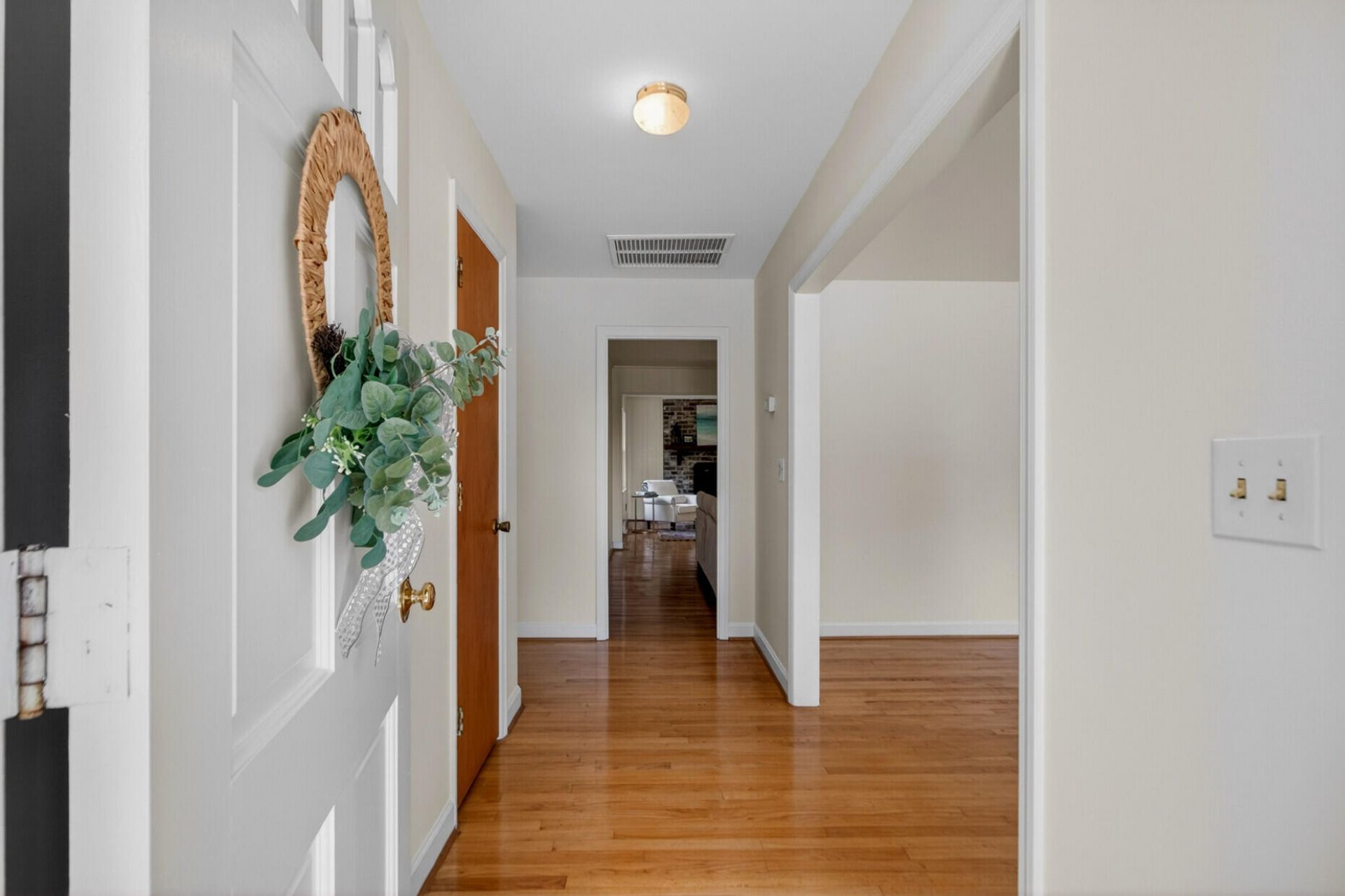 9 Nuffield Road Photo 11