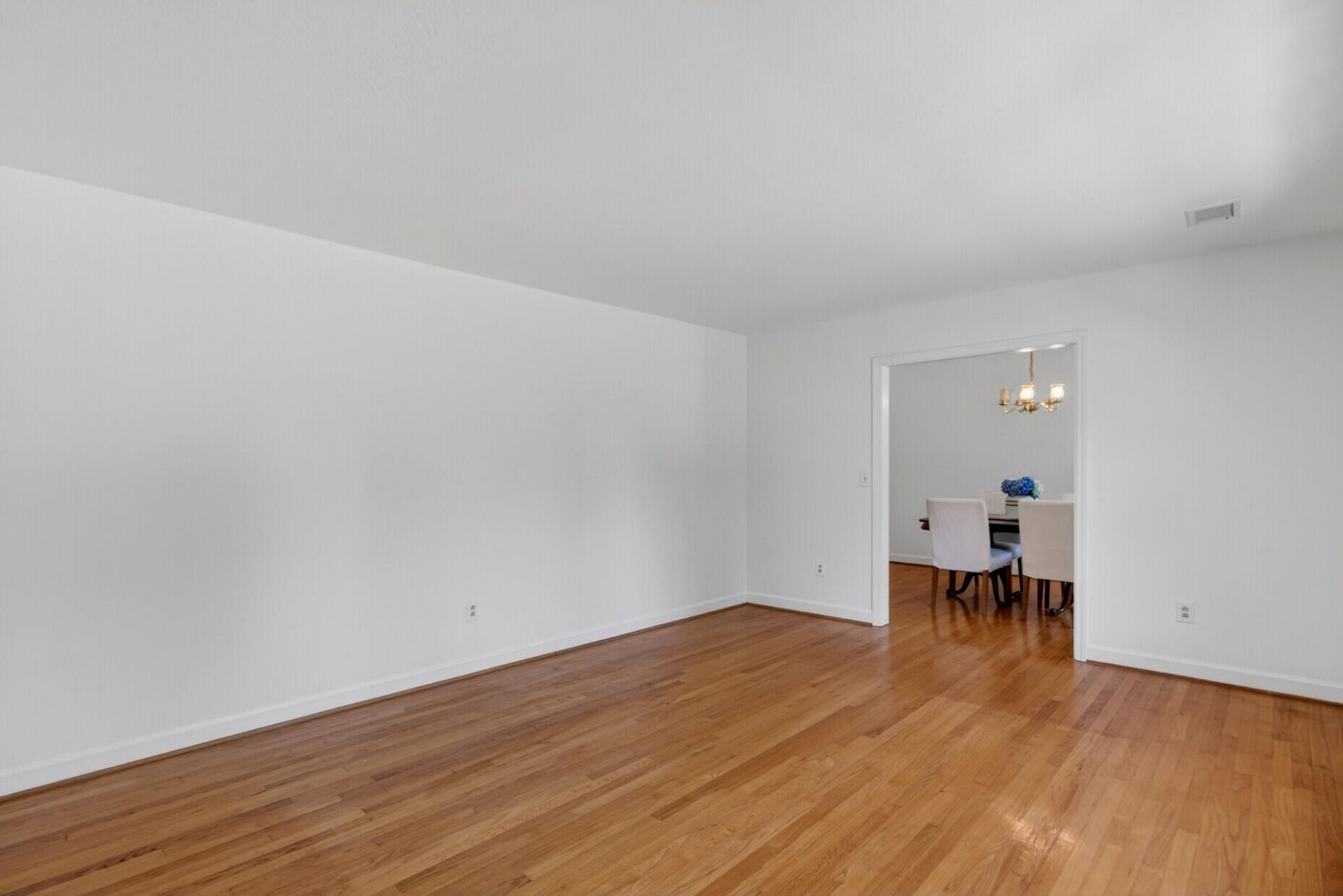 9 Nuffield Road Photo 13