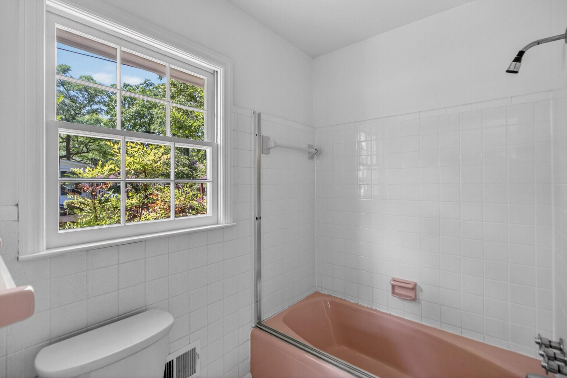 9 Nuffield Road Photo 18