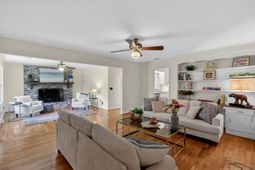 9 Nuffield Road photo 4