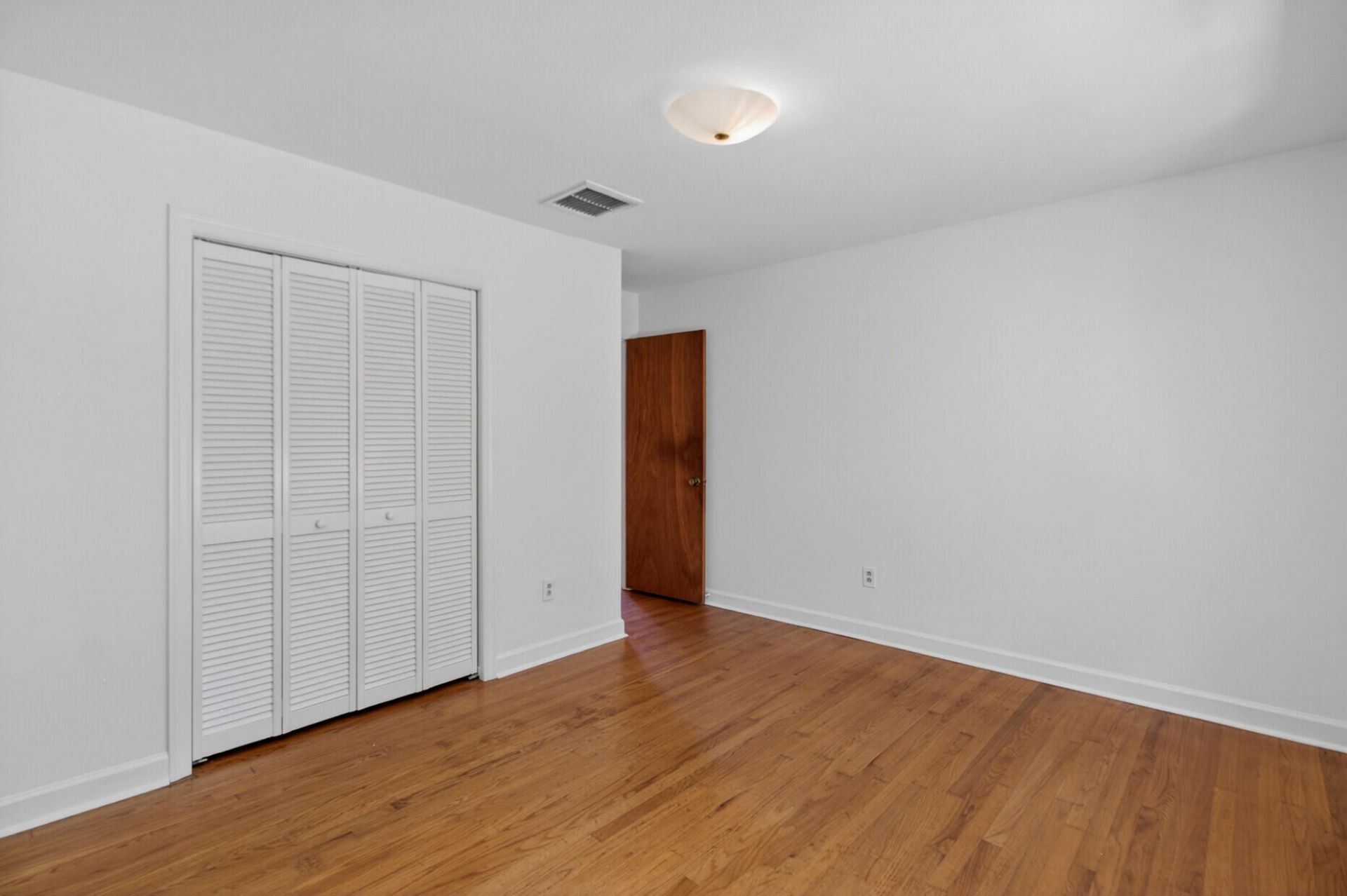 9 Nuffield Road Photo 41