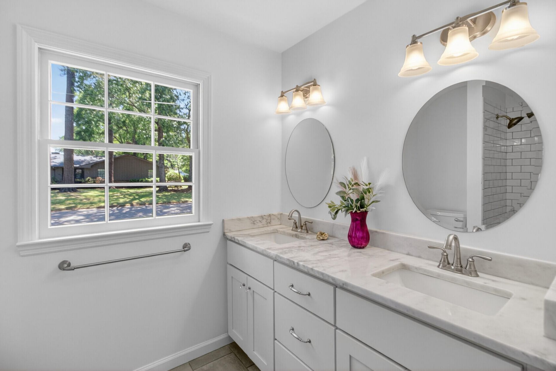 9 Nuffield Road Photo 5