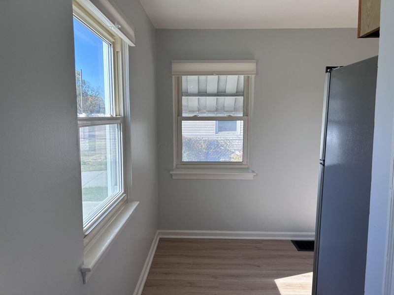 826 E Brighton Road , Columbus, OH 43224 Photo 11