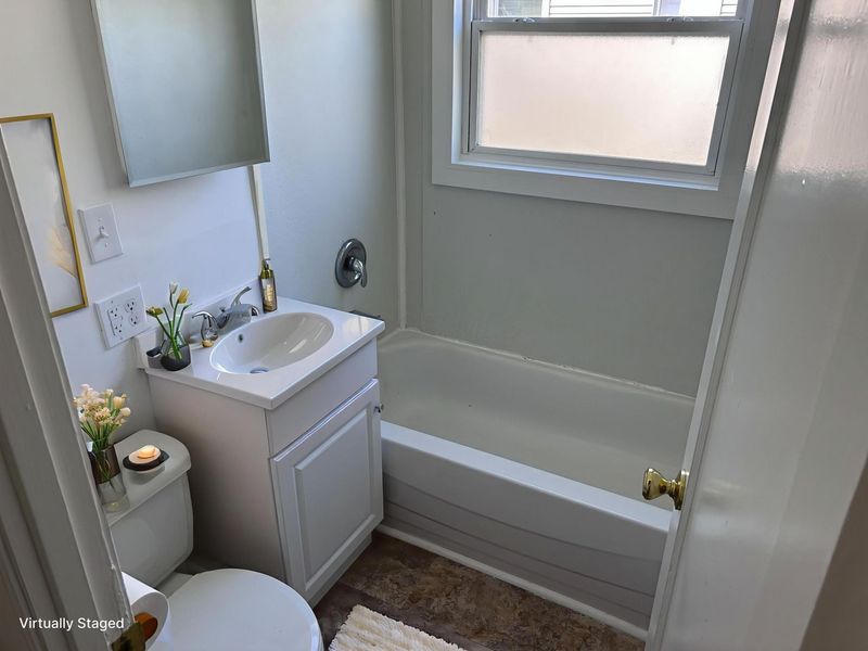 826 E Brighton Road , Columbus, OH 43224 Photo 15