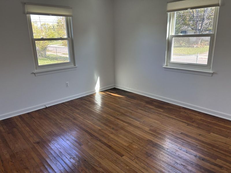 826 E Brighton Road , Columbus, OH 43224 Photo 16