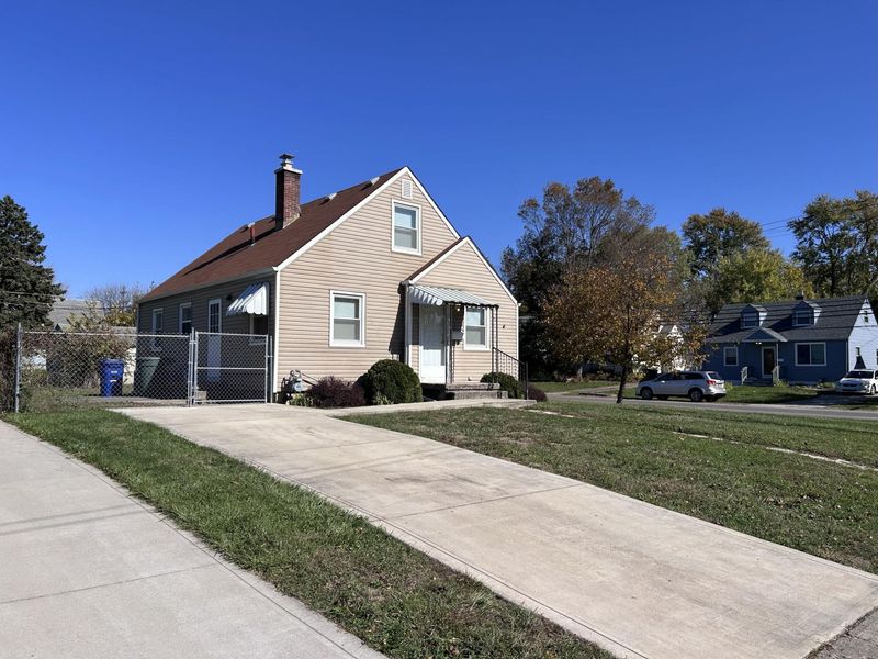 826 E Brighton Road , Columbus, OH 43224 Photo 3