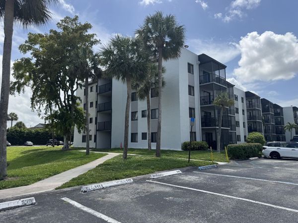 3710 N Pine Island Road, Unit 122, Sunrise, FL 33351