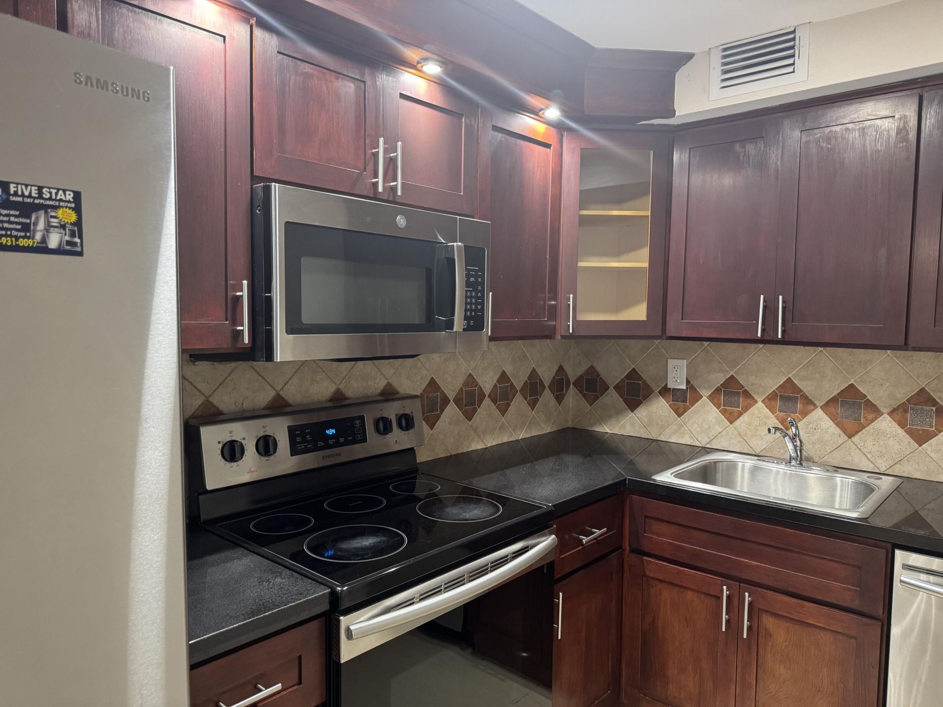 3710 N Pine Island Road, Unit 122, Sunrise, FL 33351 Photo