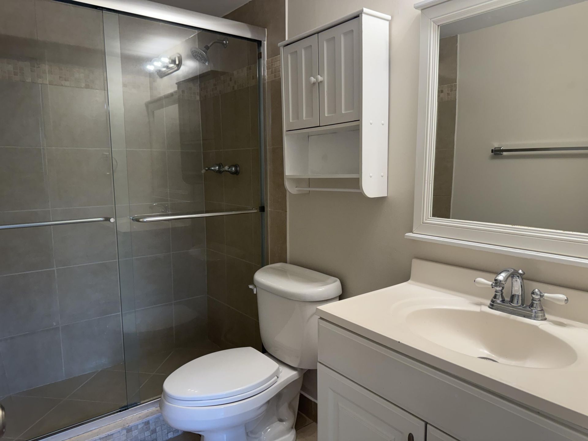 3710 N Pine Island Road, Unit 122, Sunrise, FL 33351 Photo
