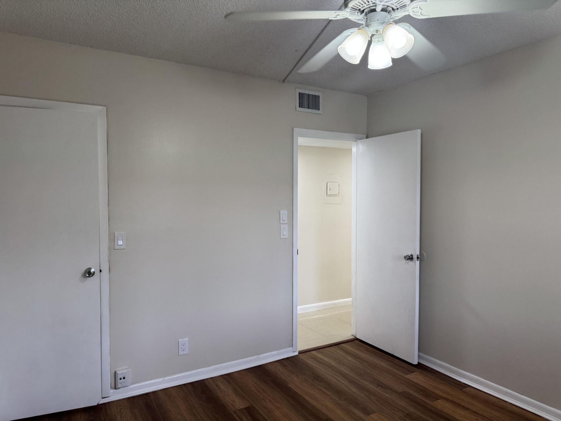 3710 N Pine Island Road, Unit 122, Sunrise, FL 33351 Photo