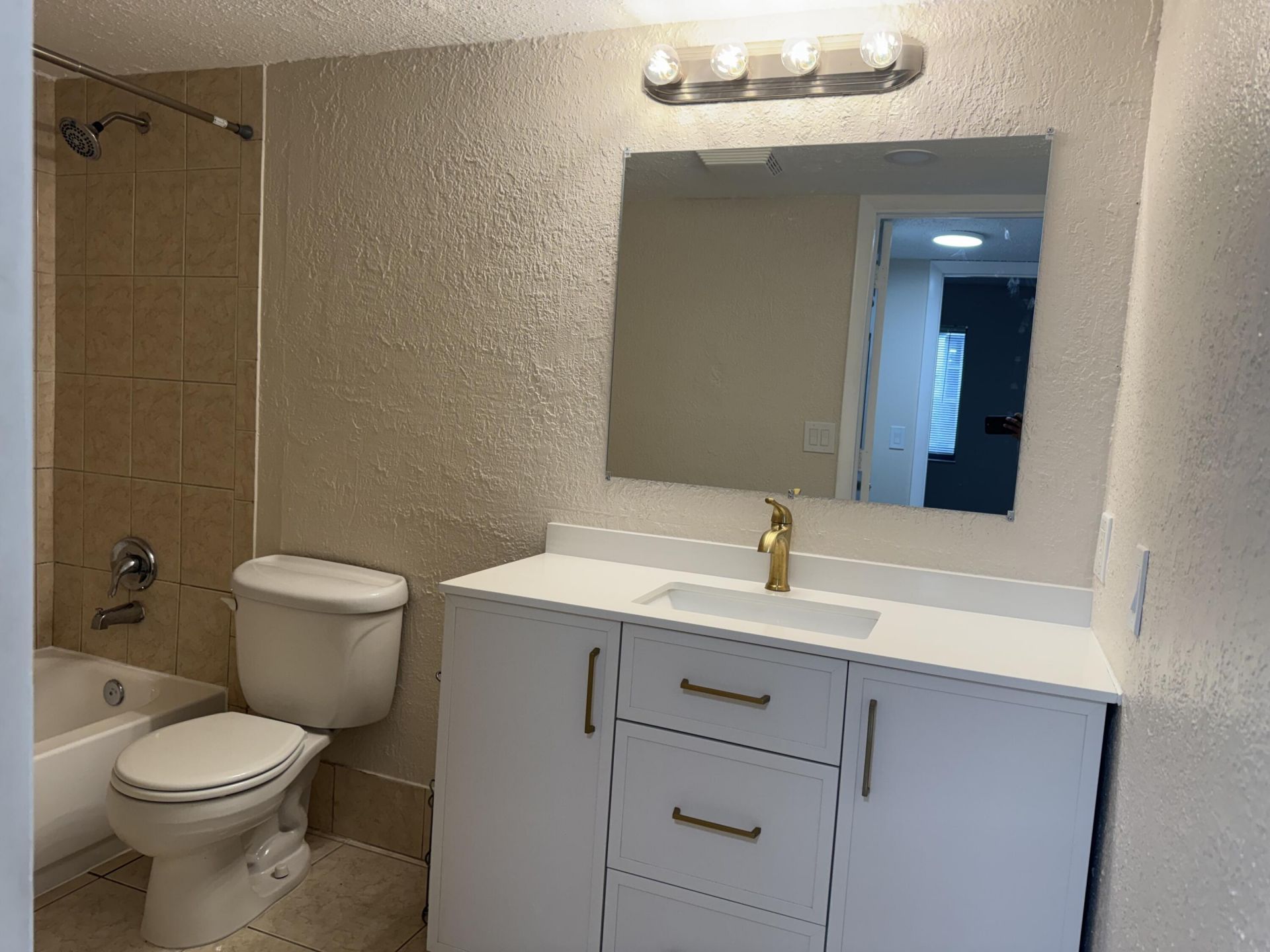 3710 N Pine Island Road, Unit 122, Sunrise, FL 33351 Photo