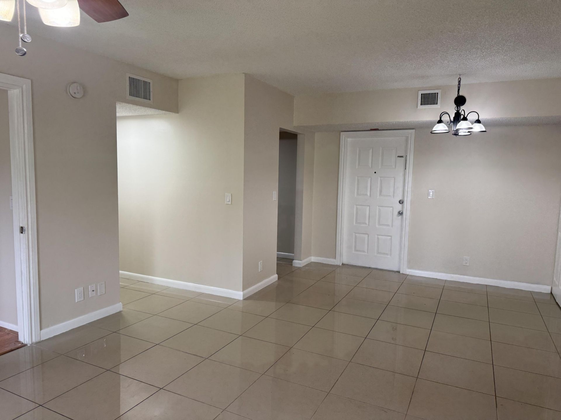 3710 N Pine Island Road, Unit 122, Sunrise, FL 33351 Photo