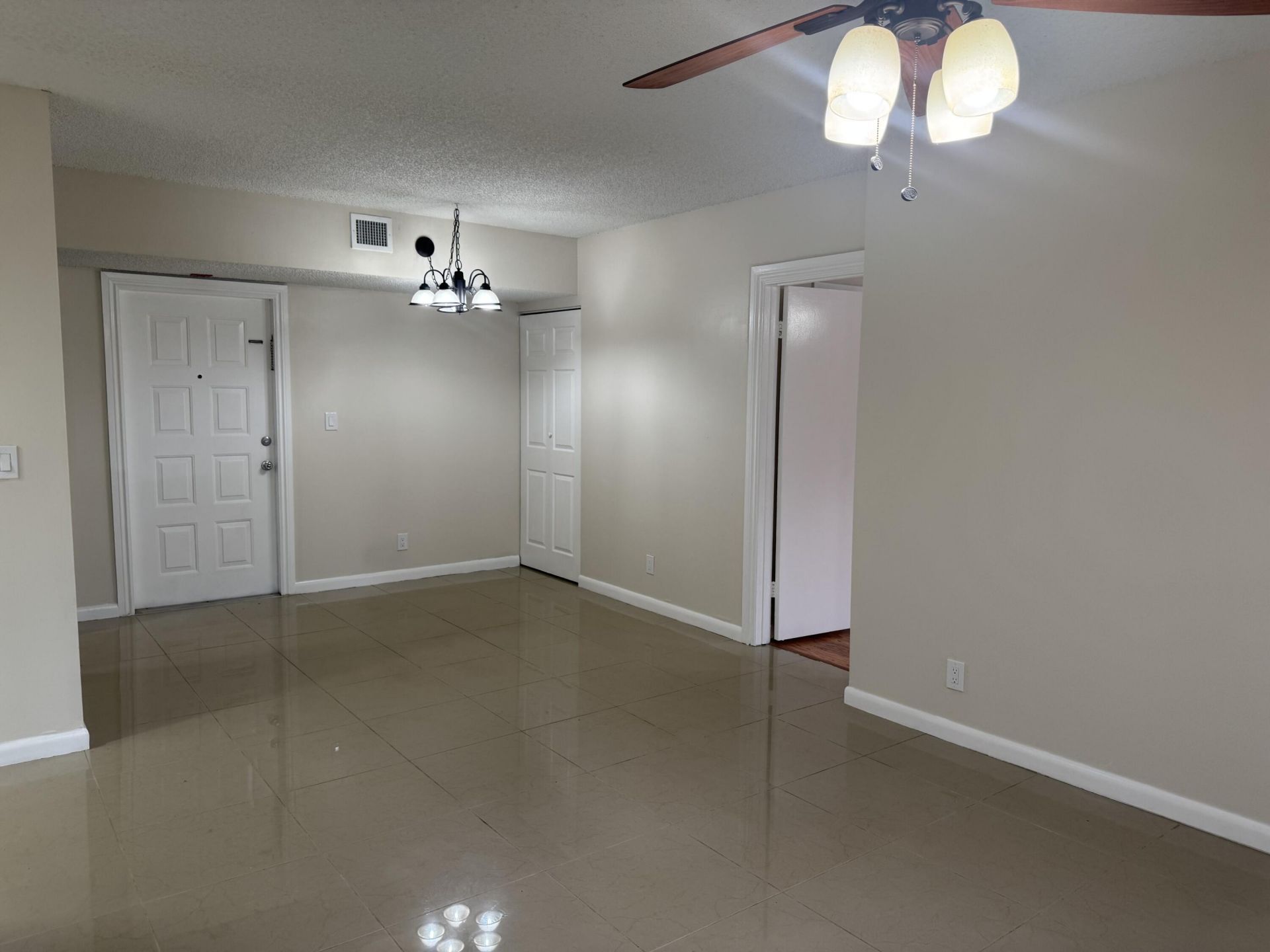 3710 N Pine Island Road, Unit 122, Sunrise, FL 33351 Photo