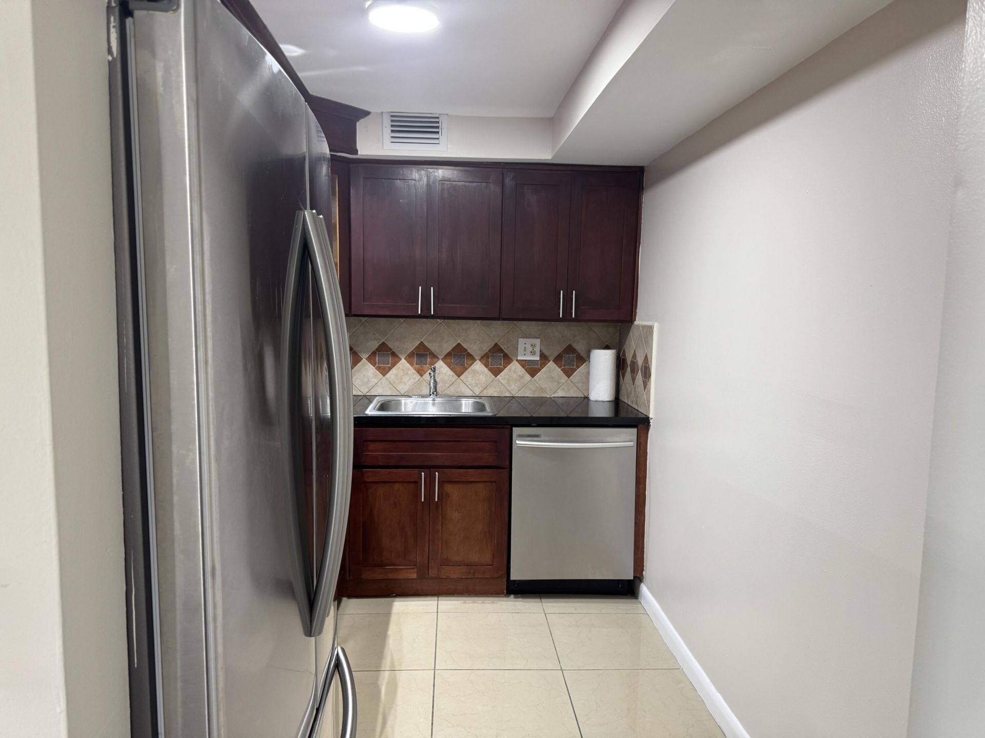 3710 N Pine Island Road, Unit 122, Sunrise, FL 33351 Photo