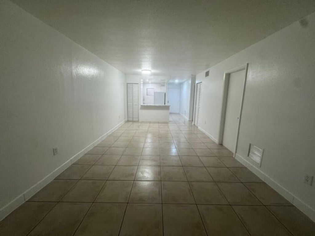 5525 SW 41st Street, Unit 122, Pembroke Park, FL 33023 Main Photo