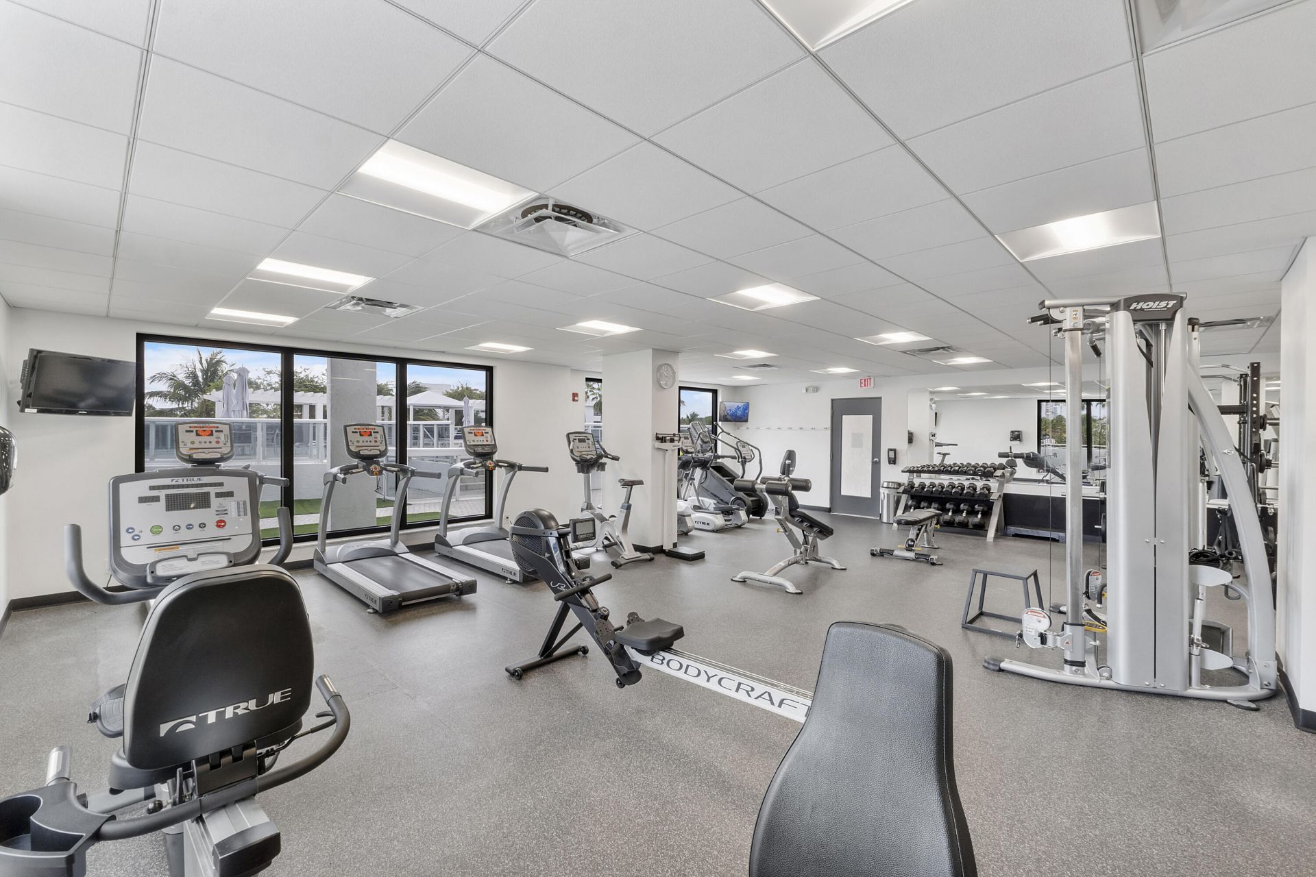 3015 N Ocean Boulevard, Unit 19f, Fort Lauderdale, FL 33308 Photo