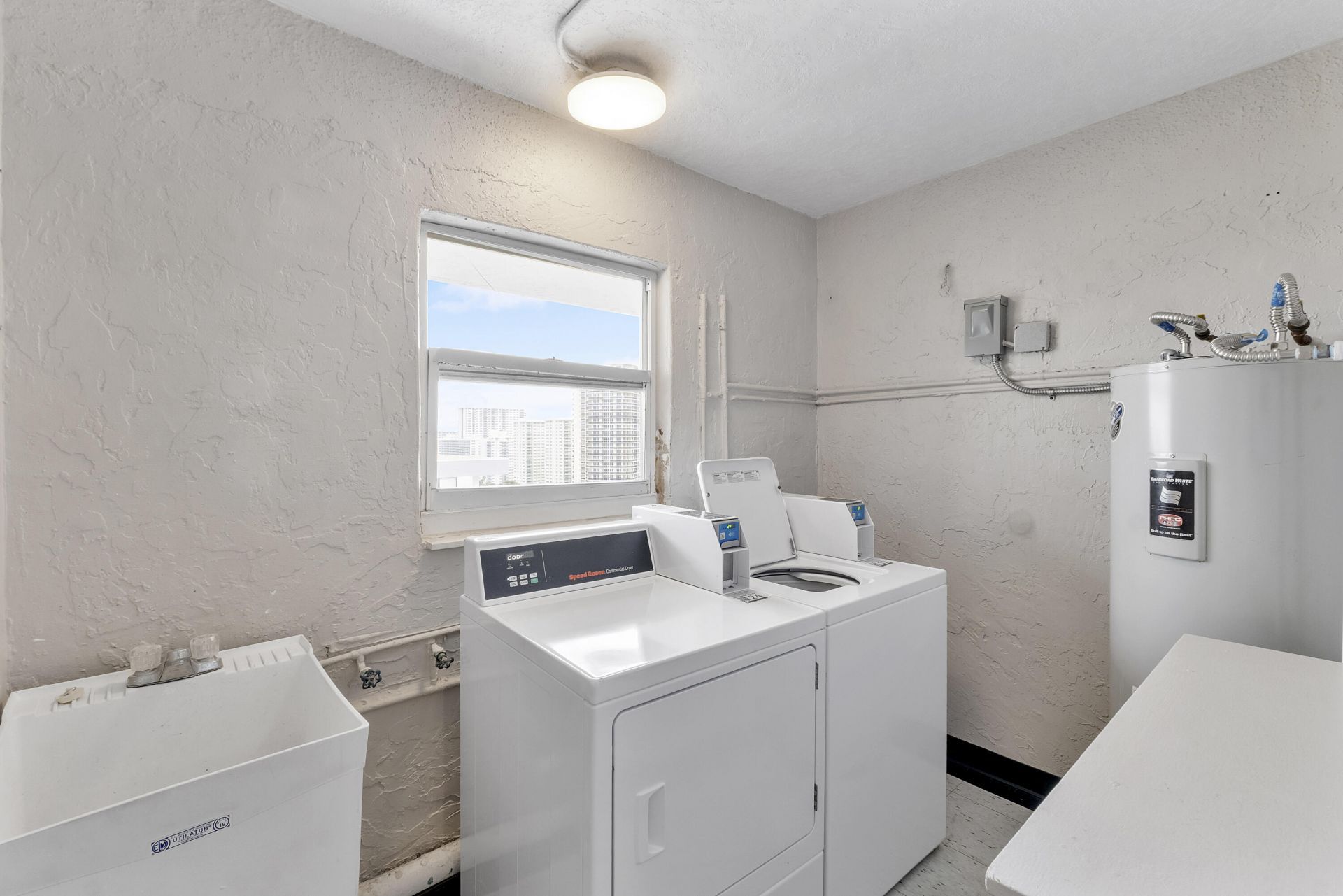 3015 N Ocean Boulevard, Unit 19f, Fort Lauderdale, FL 33308 Photo