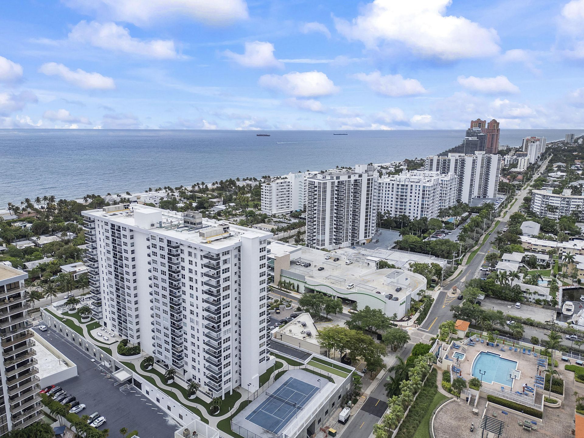 3015 N Ocean Boulevard, Unit 19f, Fort Lauderdale, FL 33308 Photo