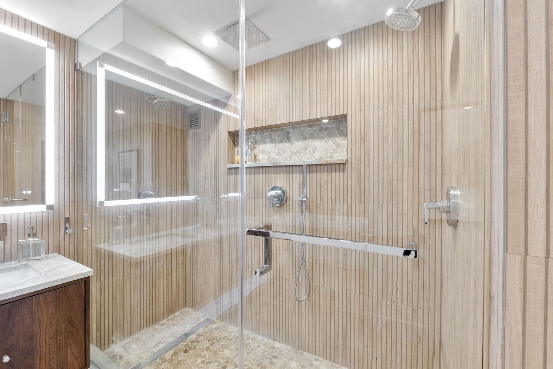 3015 N Ocean Boulevard, Unit 19f, Fort Lauderdale, FL 33308 Photo