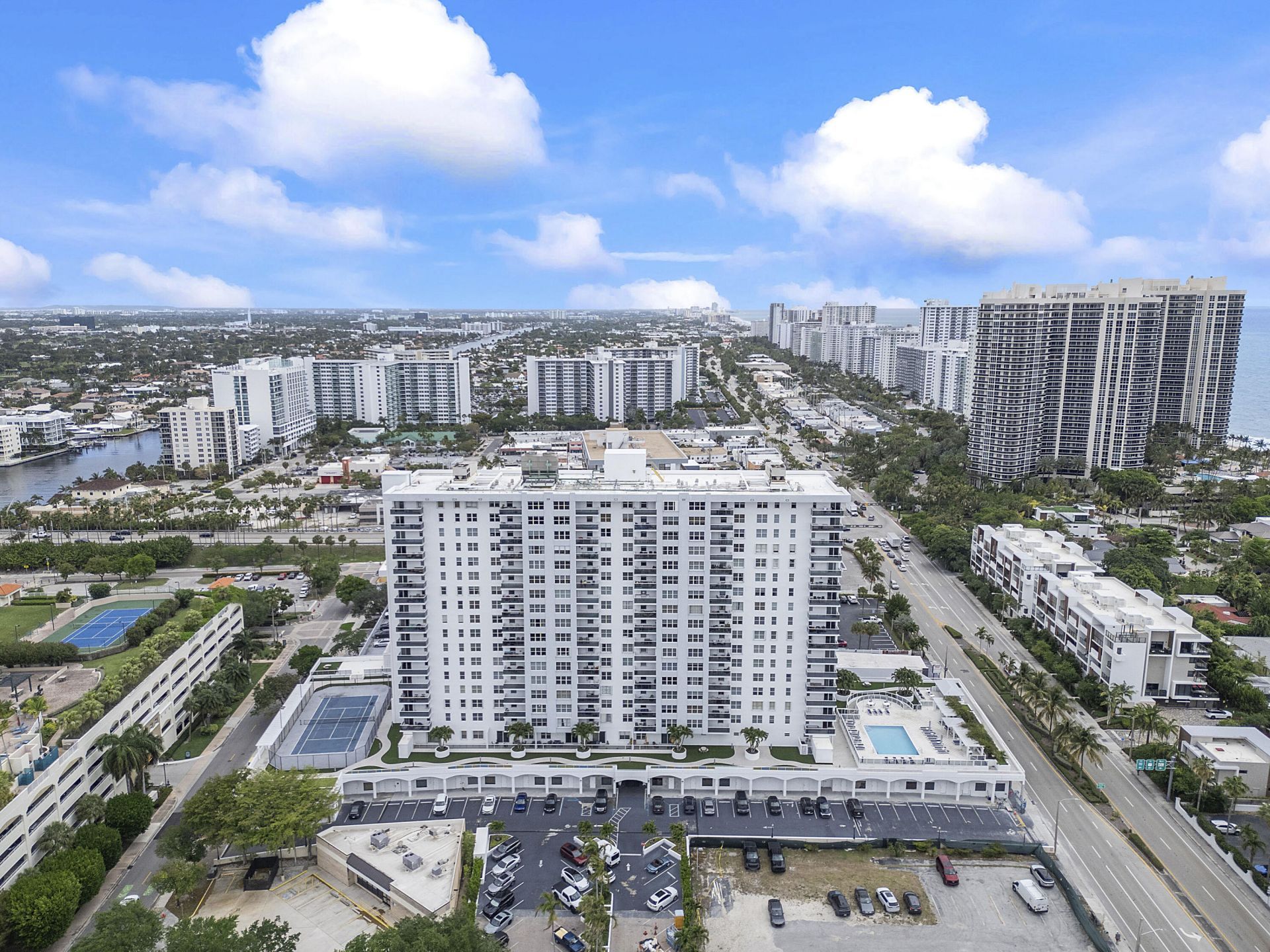3015 N Ocean Boulevard, Unit 19f, Fort Lauderdale, FL 33308 Photo