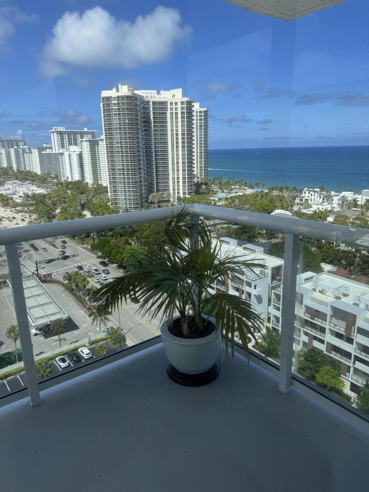 3015 N Ocean Boulevard, Unit 19f, Fort Lauderdale, FL 33308 Photo